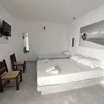 Comfort Fira (Santorini)